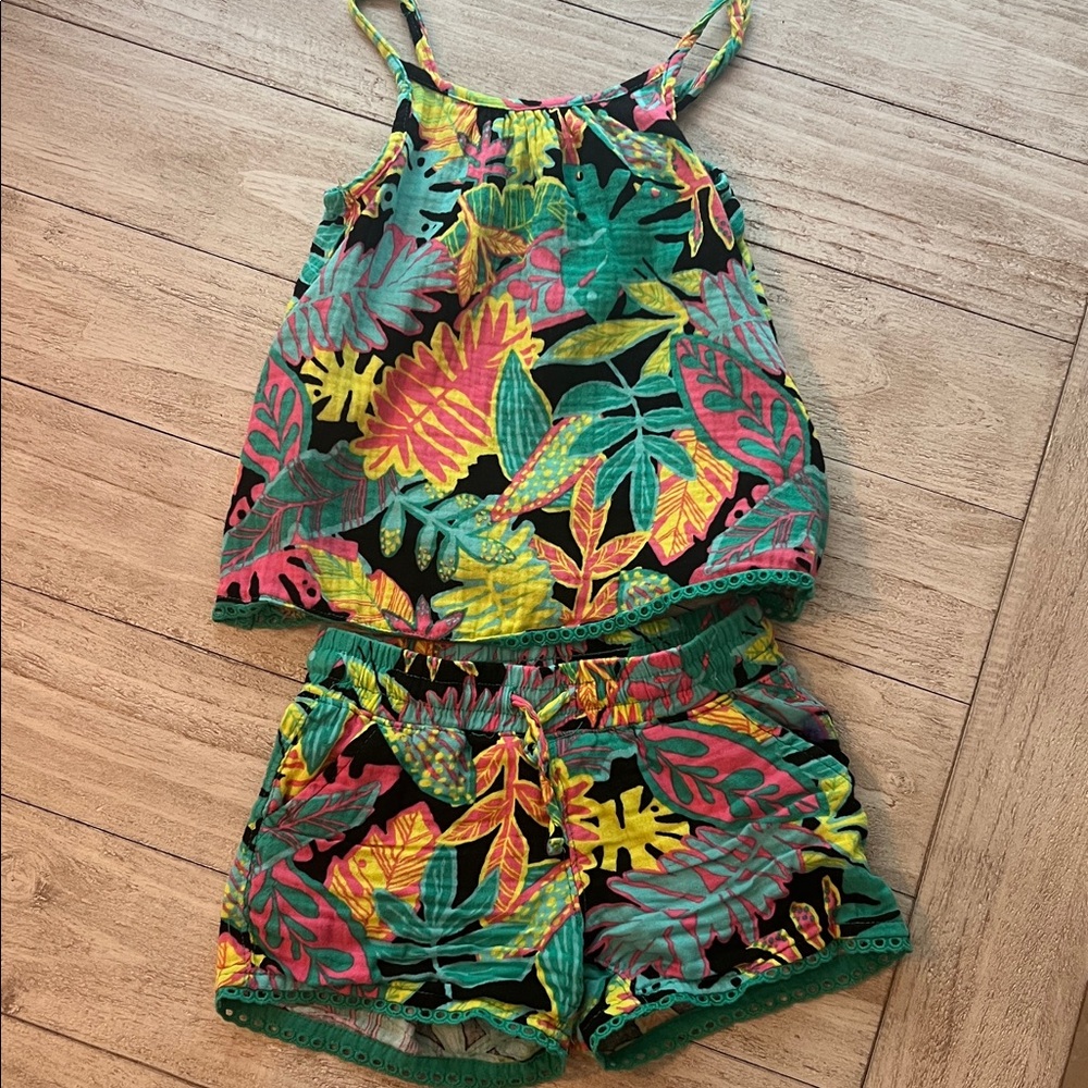Cat & Jack Colorful Leaf Print girls tank top and shorts